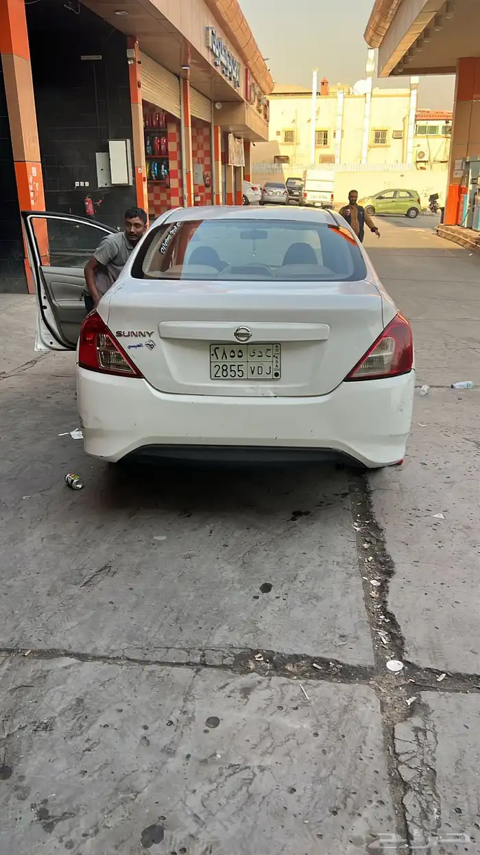 نيسان صني 2014 2