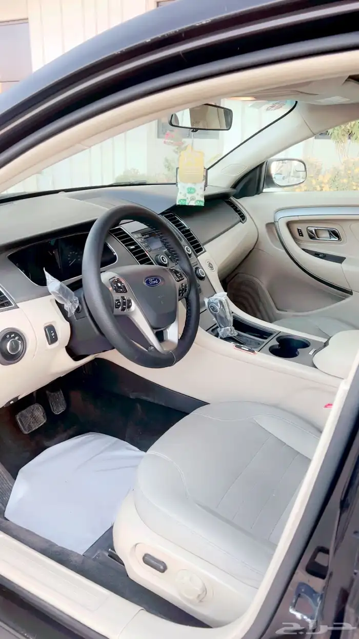 فورد تورس مديل 2014 نظيف 6