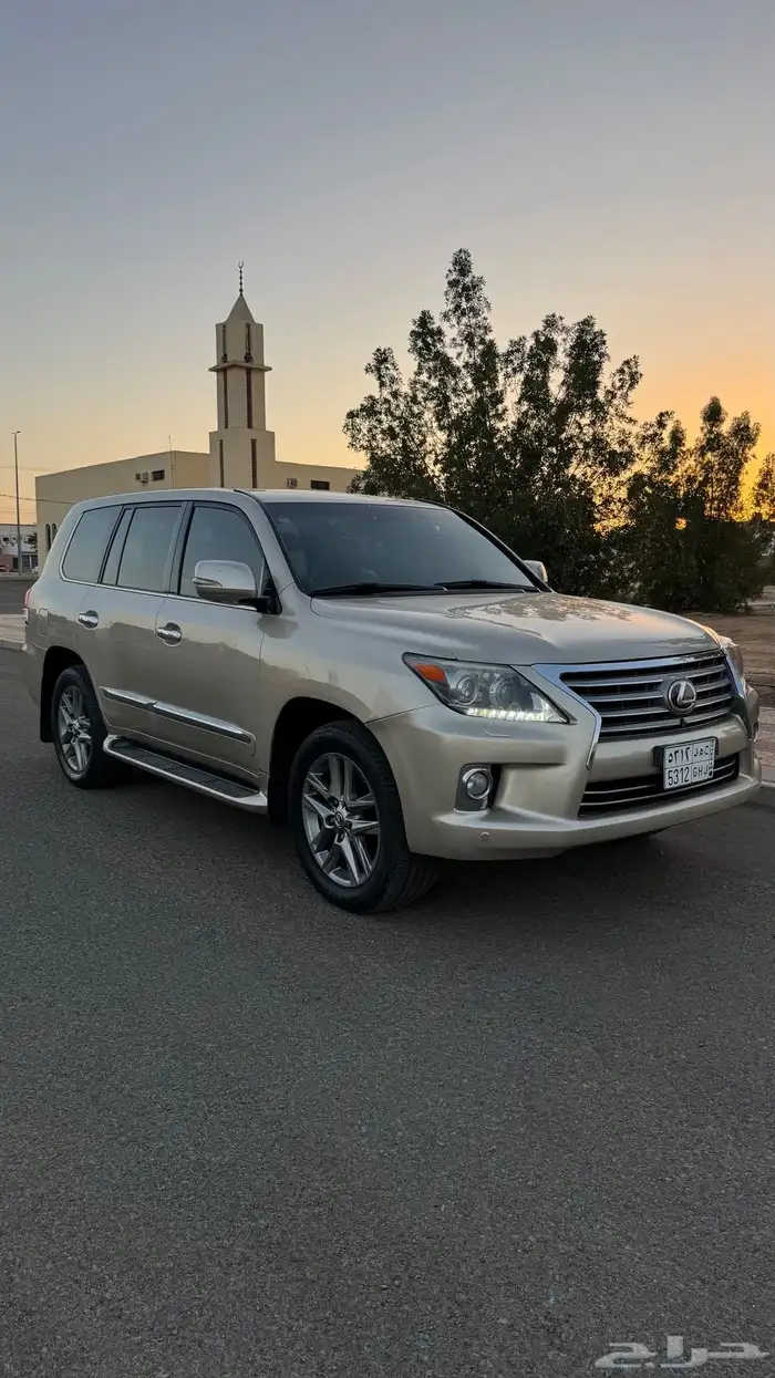 جيب لكزس 570 LX 2