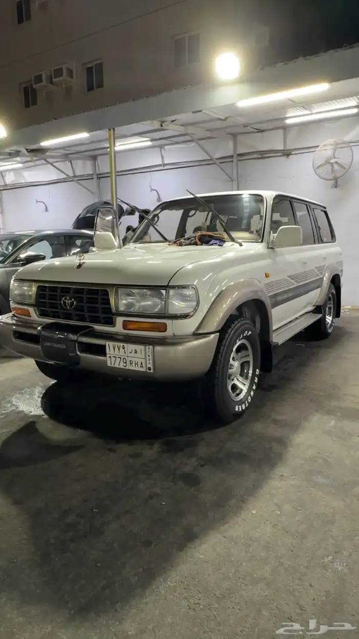 لاندكروزر فكسار VXR (لميتد) موديل 1997 24