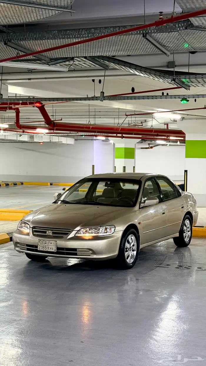 هوندا اكورد نظيف 2001 3