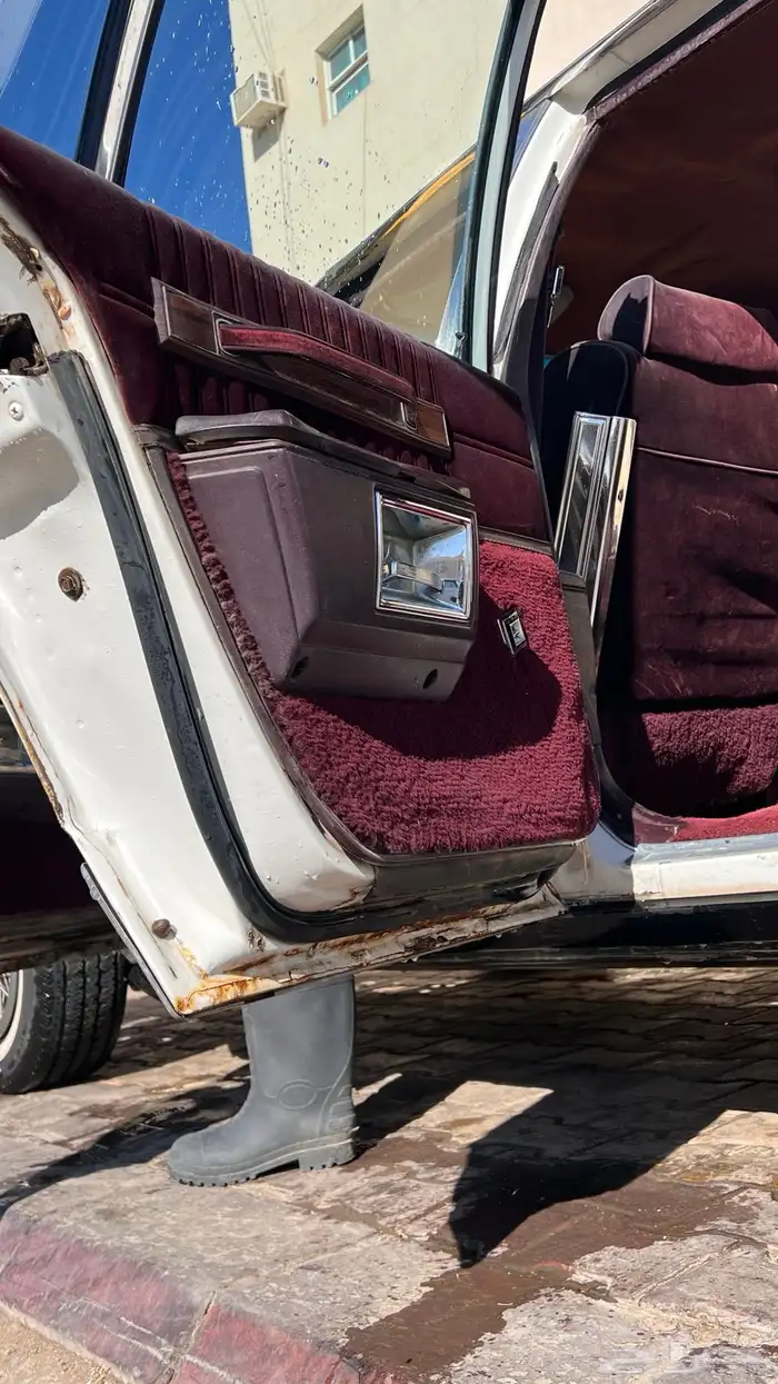 كابرس داخلي عنابي 88 41