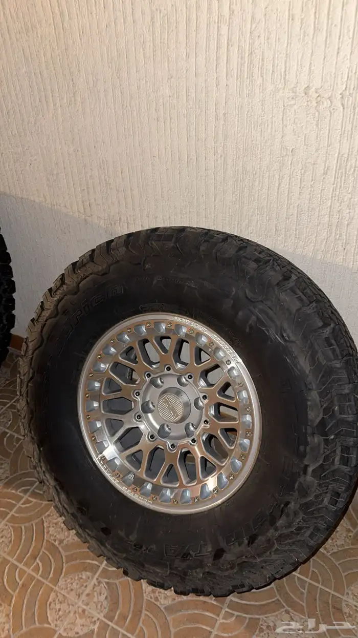 جنوط تيتان مع كفرات بي اف قودريتش 315 1