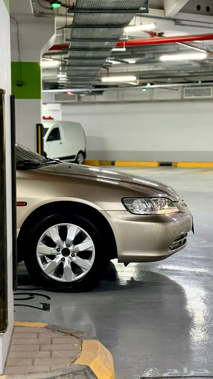 هوندا اكورد نظيف 2001 4