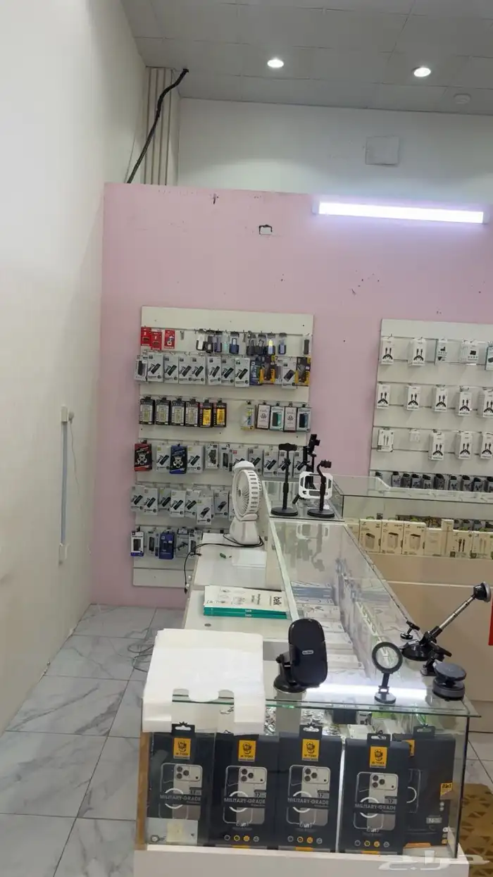 محل جوالات للتقبيل المحاله 4