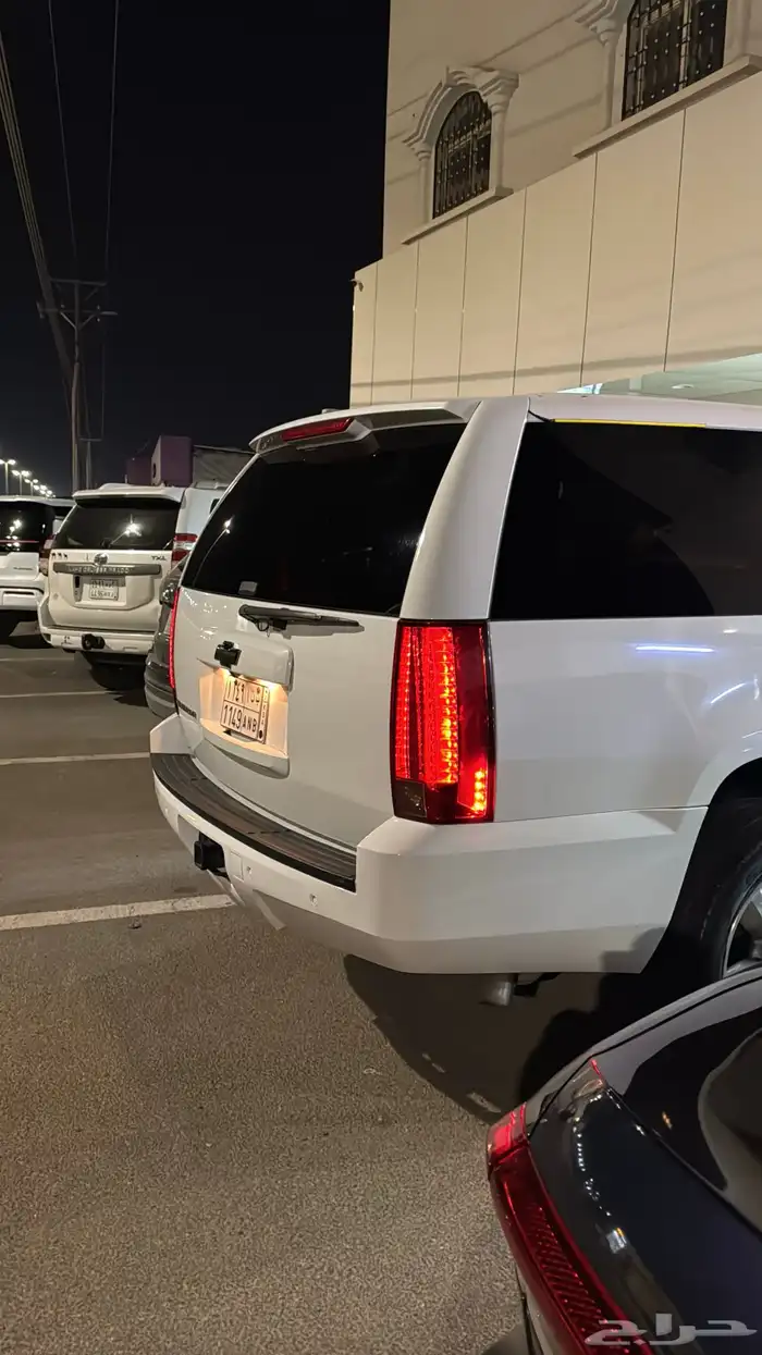 للبيع  شيفروليه تاهو 2007 LTZ   اللون أبيض   دبل 1