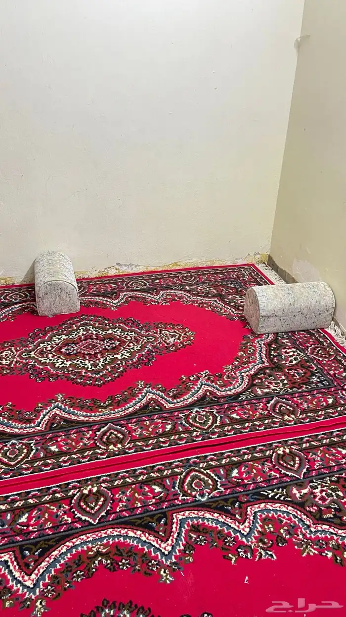 فرشتين واربع تكايات 0