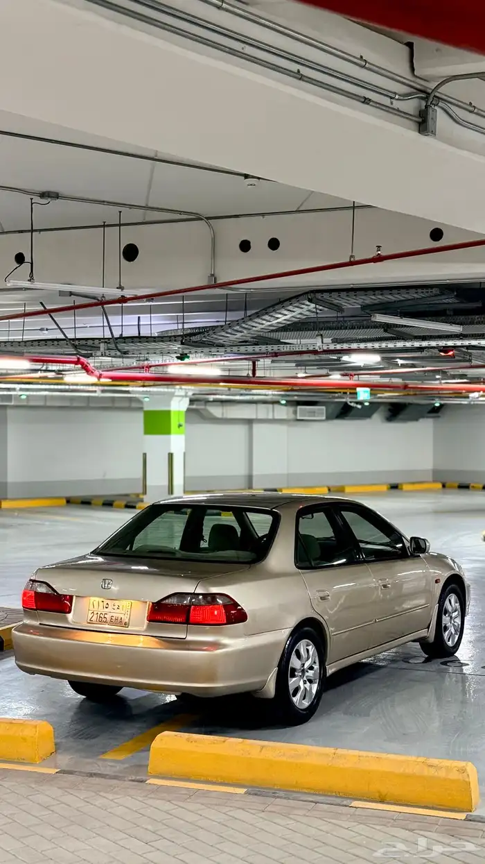 هوندا اكورد نظيف 2001 14