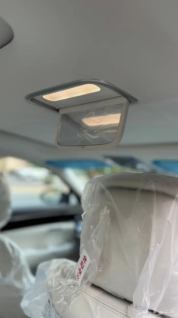 2025 جينيسس G90 21