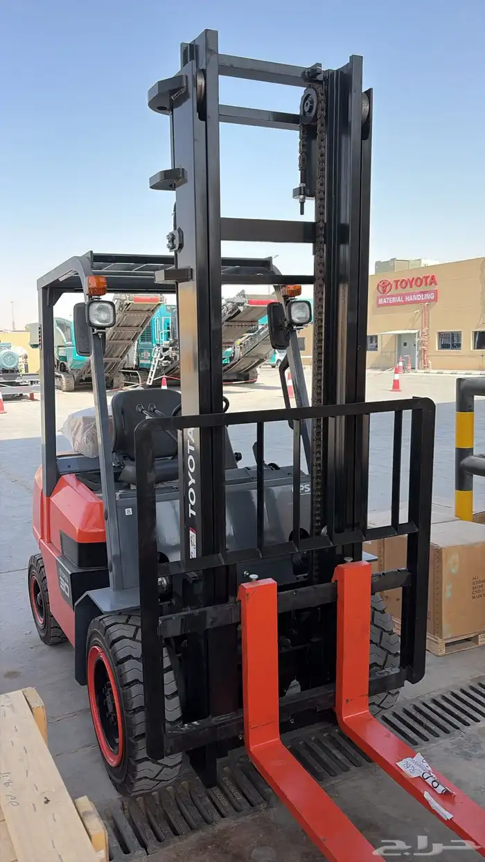 تويوتا للرافعات الشوكية 8
