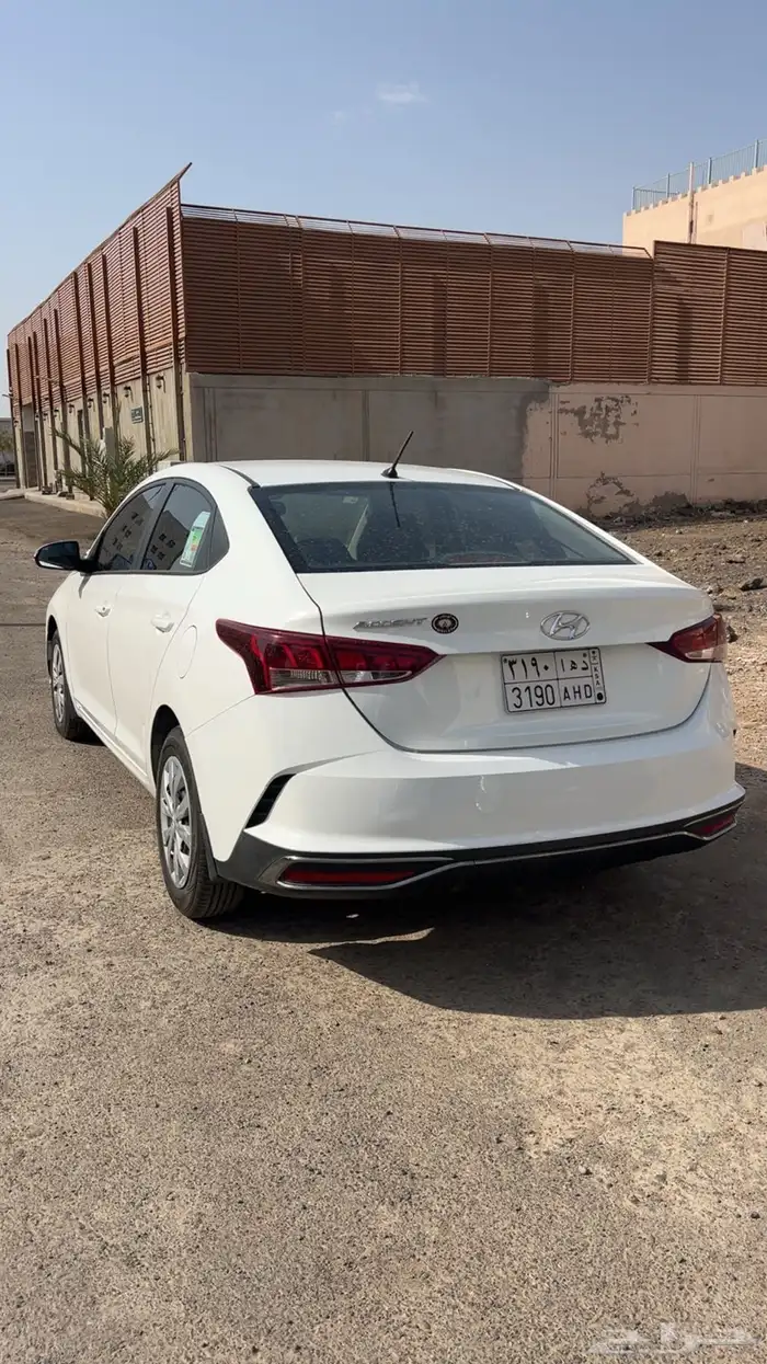 أكسنت موديل 2021 حالة ممتازة 15