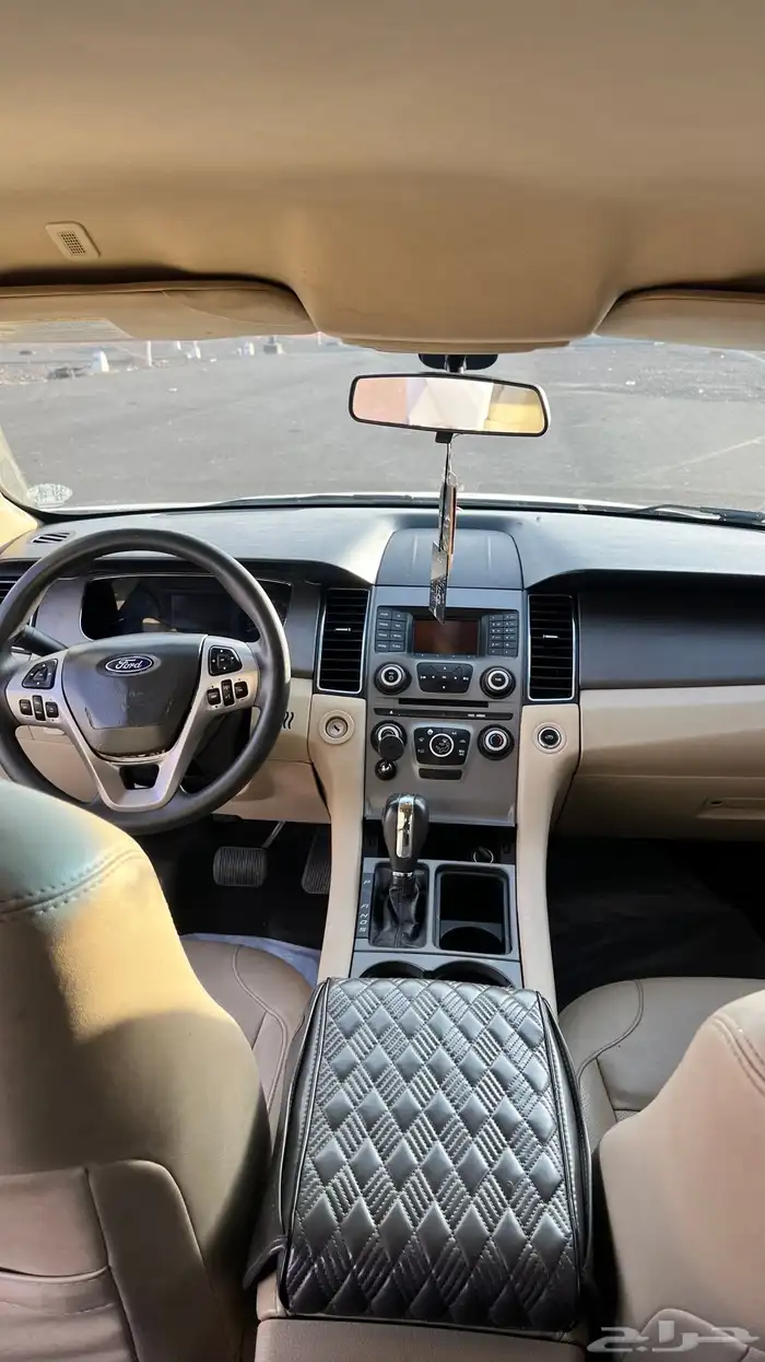 للبيع فورد تورس موديل 2013 7