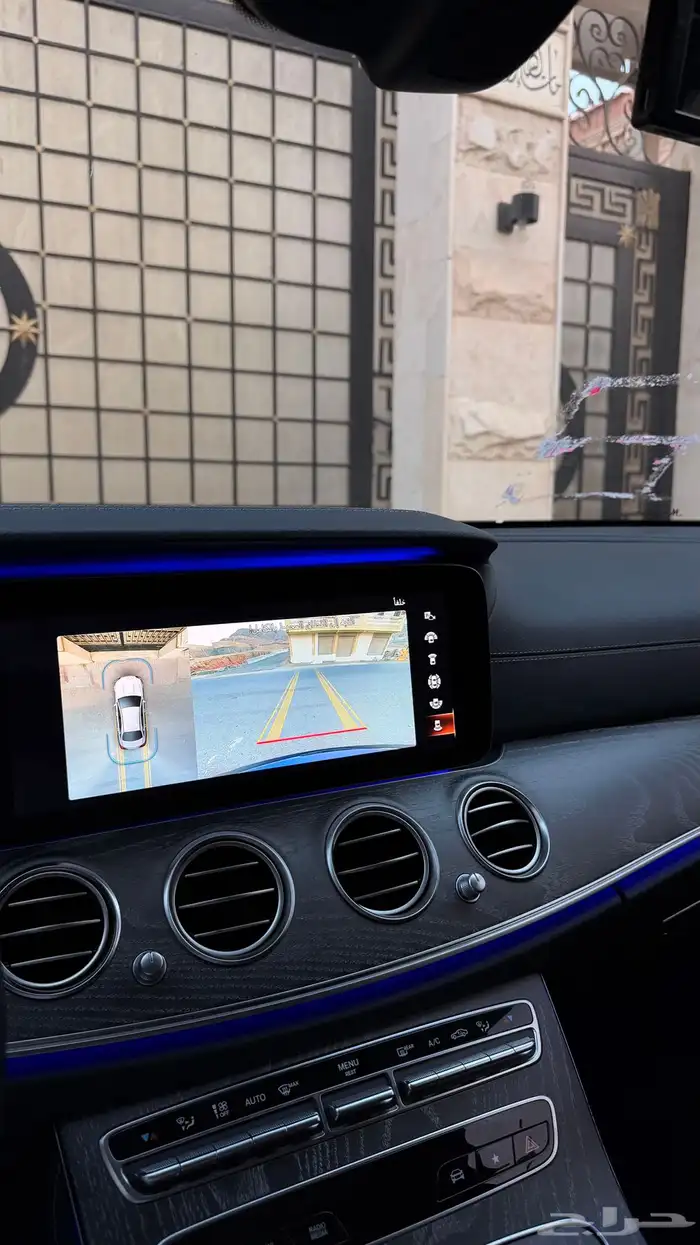مرسيدس E350 AMG 2021 ( بنزين ) بحالة الوكالة 20