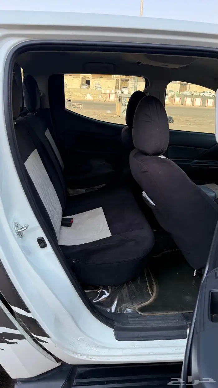 ميتسوبيشي L200 24