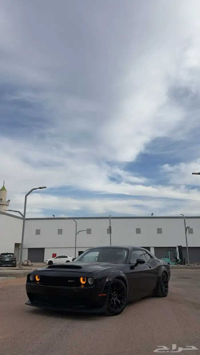 سياره دوج تشالنجر 7