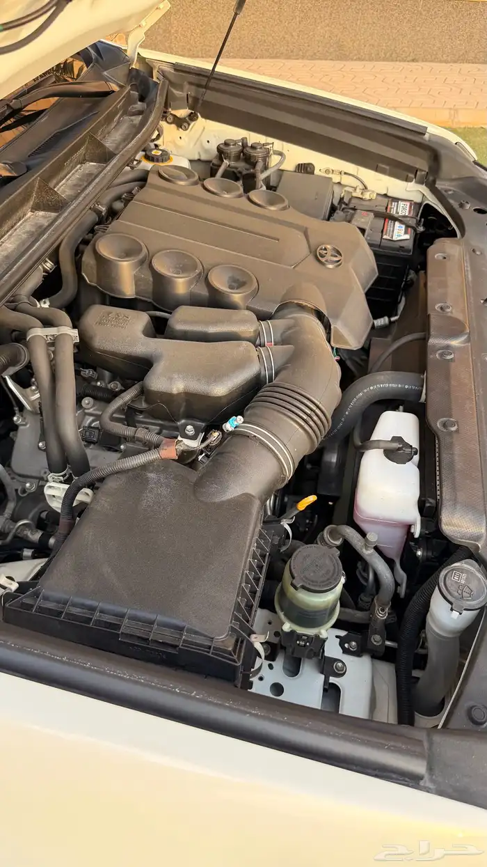 تايوتا برادو 2021 لؤلؤي GXR خليجي 6V إسبير علاق فتحة سقف 42