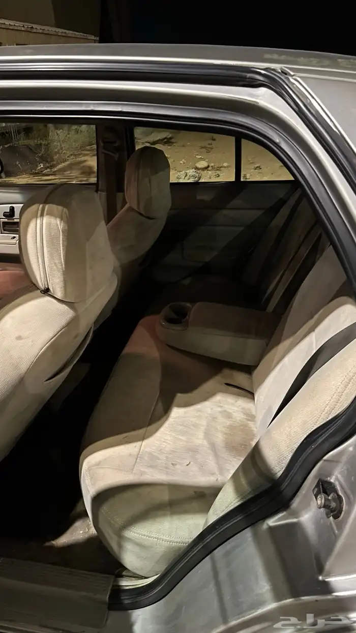 فورد فكتوريا 2003 7