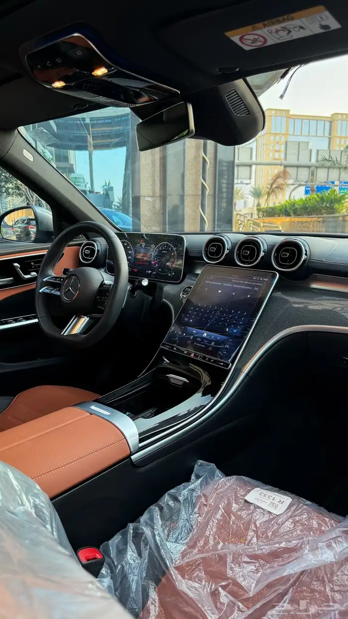 مرسيدس c200 شبه زيرو 2024 13
