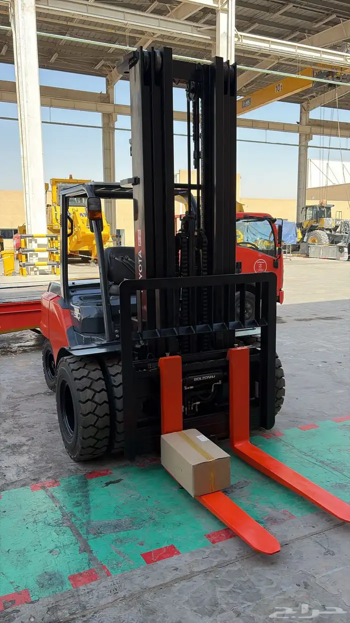 تويوتا للرافعات الشوكية 5