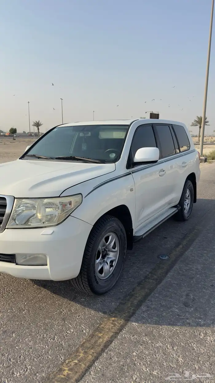 لاندكروزر 8