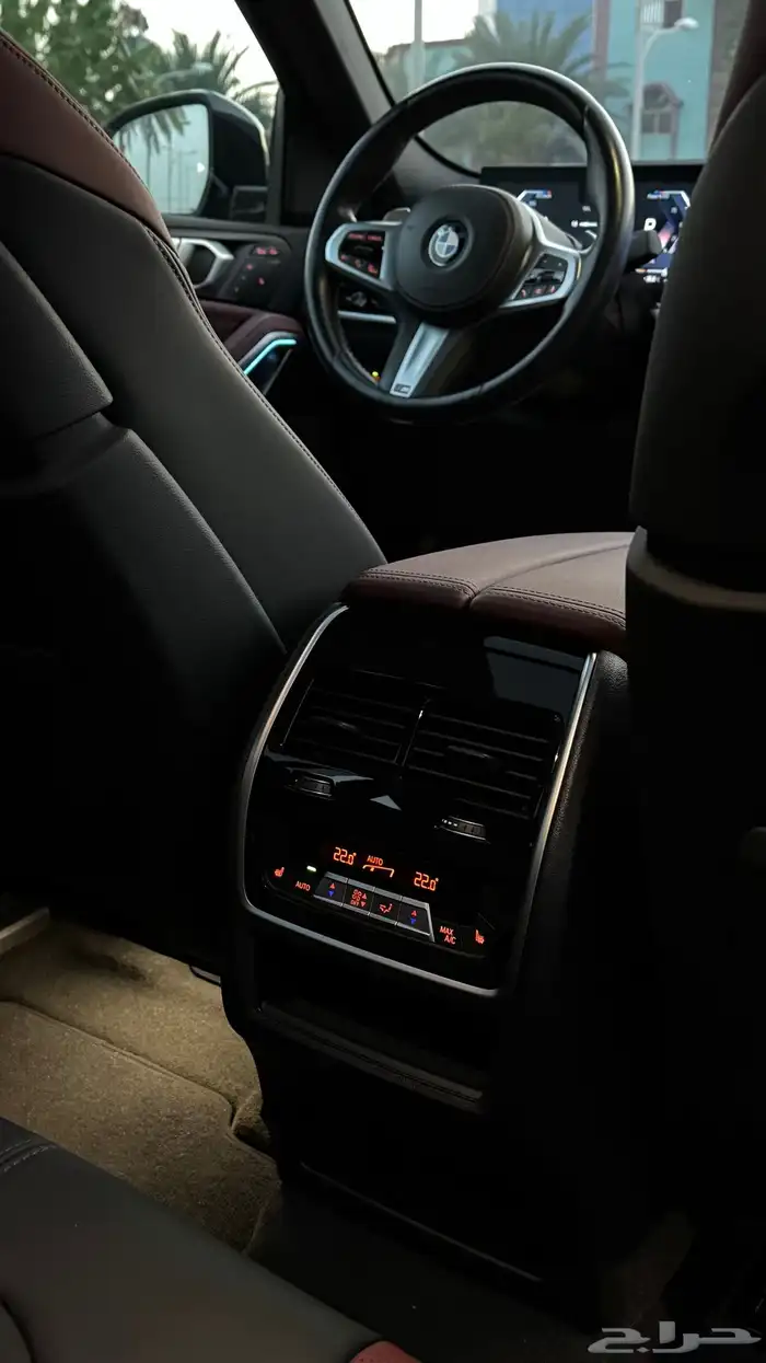 Bmw x6 2024 m40i عالضمان 15