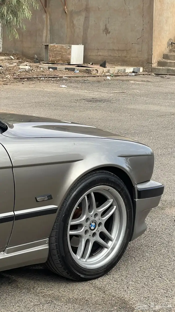 BMW e34 540i 6