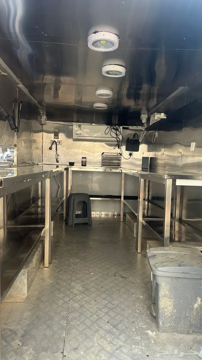 للبيع ترك بتصميم تراثي 3