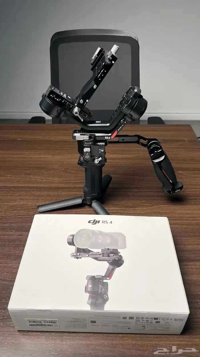 جمبل DJI RS4 شبه جديد 0