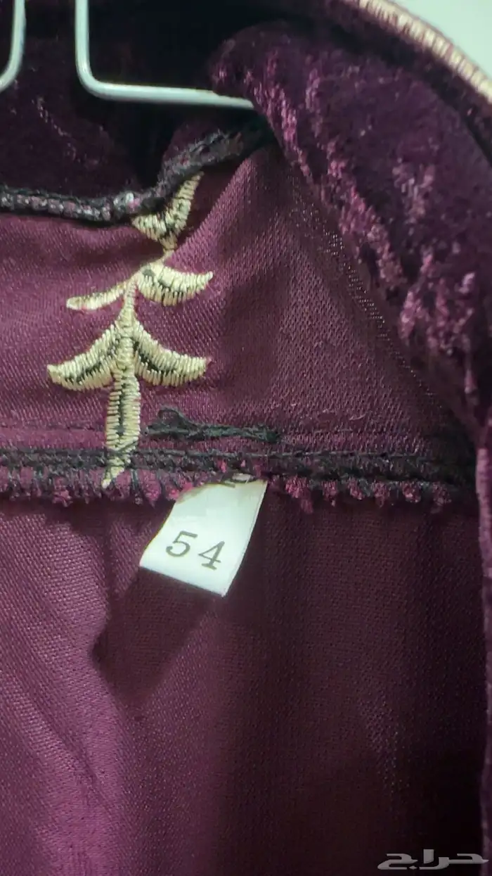 عباية مخمل عنابي من سجه 0