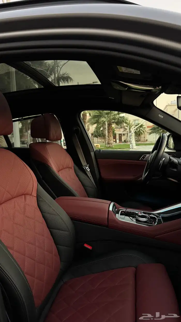 Bmw x6 2024 m40i عالضمان 12