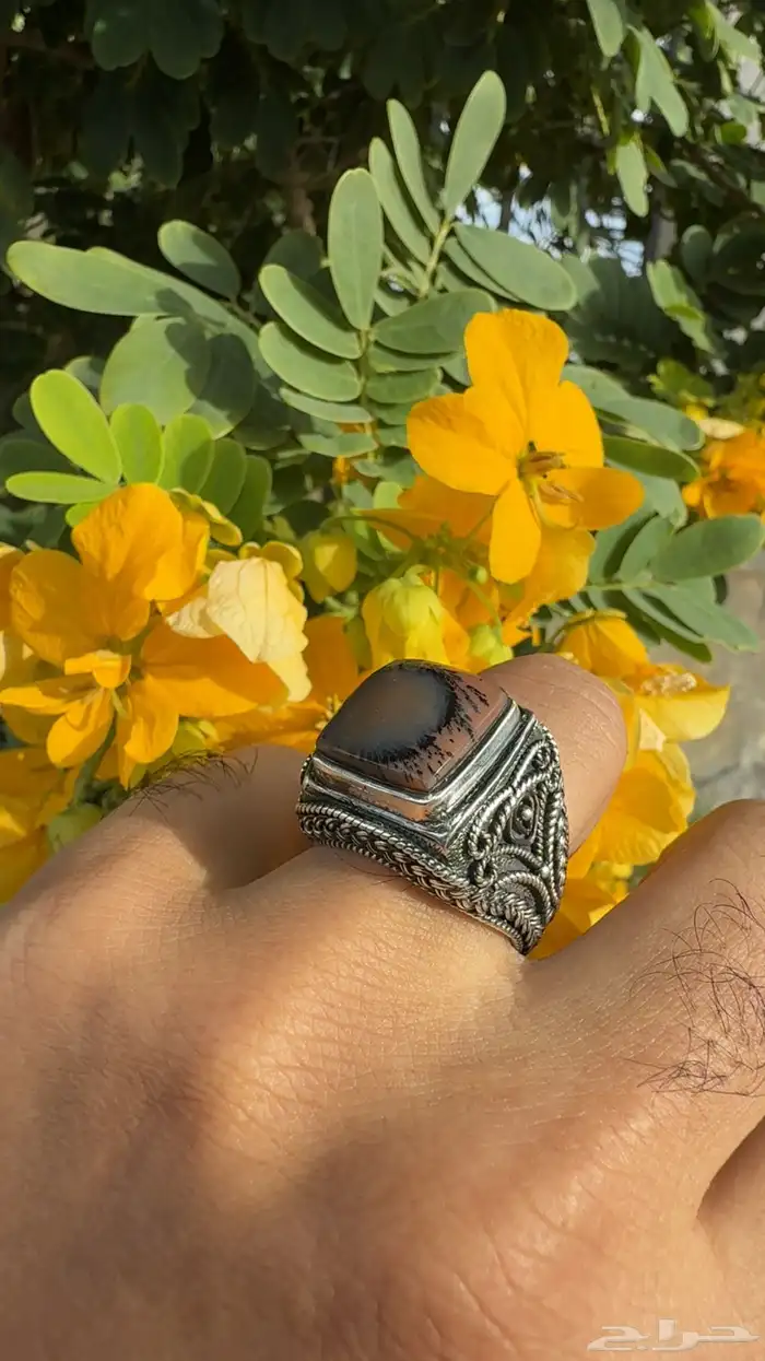 خاتم من العقيق 2