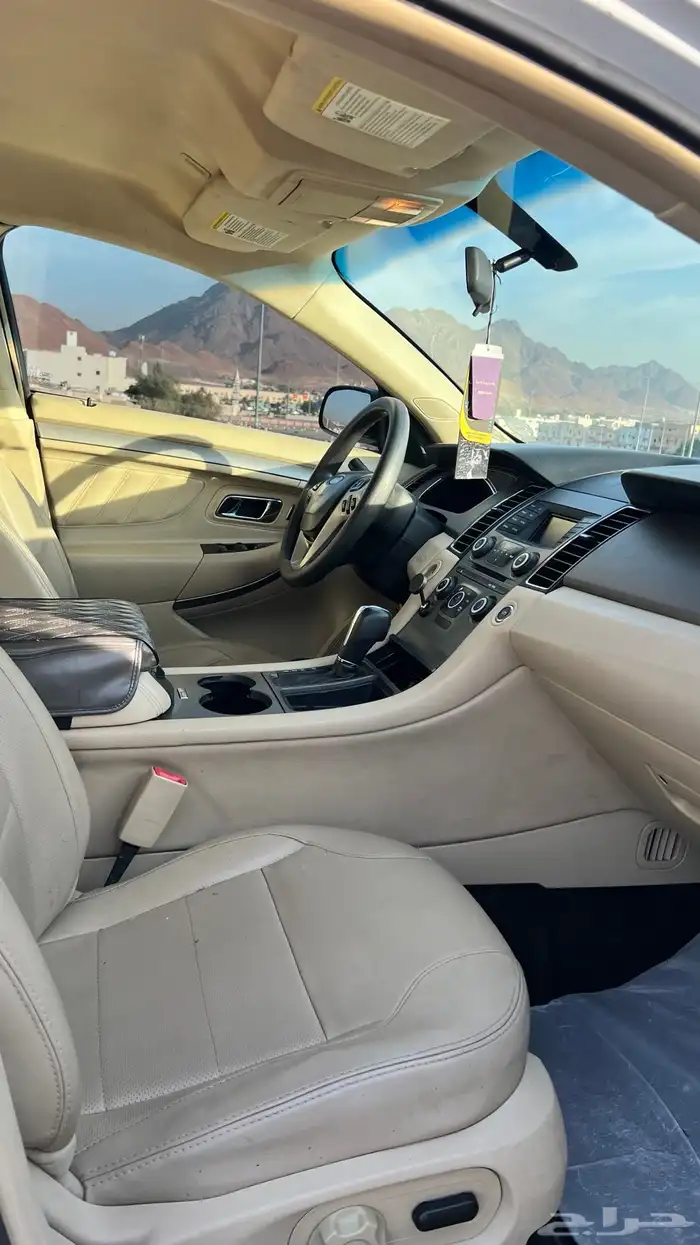 للبيع فورد تورس موديل 2013 12