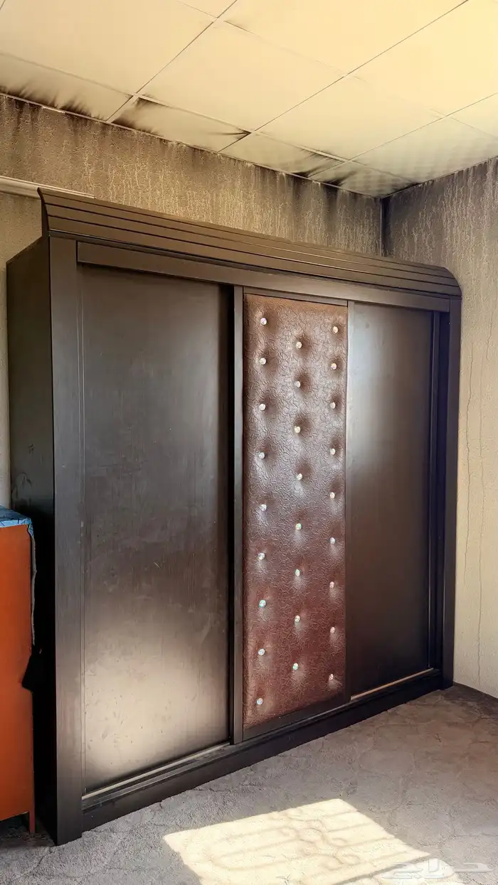 دولاب غرفة نظيف 100 100 0