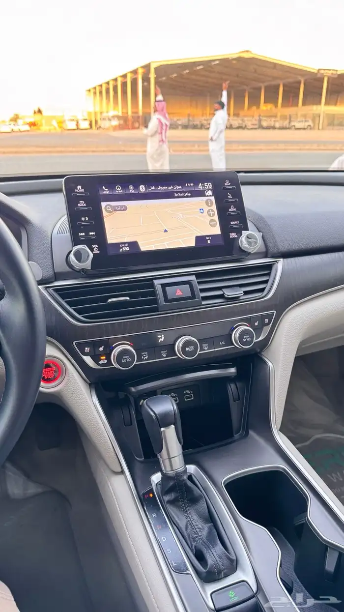 هوندا اكورد 2022 - فل كامل مخزنه عداد 6 الاف فقط 12