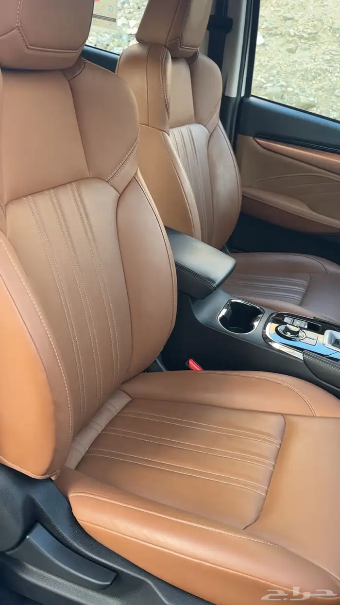 ايسوزو MUX (دبل) 2023 فل كامل ( بحالة الوكالة ) خالي من الرش 32