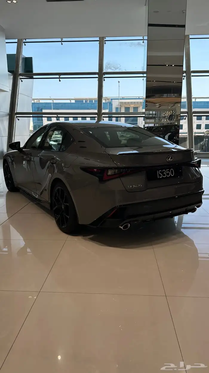 لكزس is350f بلاك ادشن 2025 7