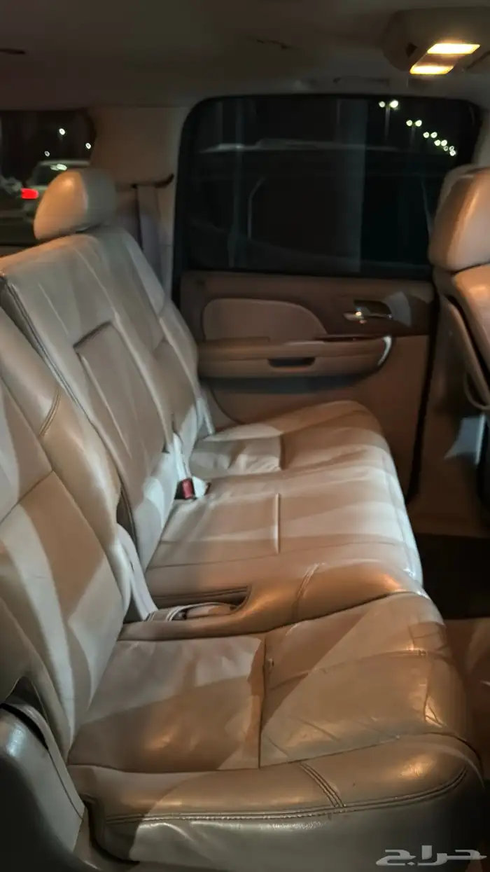 للبيع  شيفروليه تاهو 2007 LTZ   اللون أبيض   دبل 7