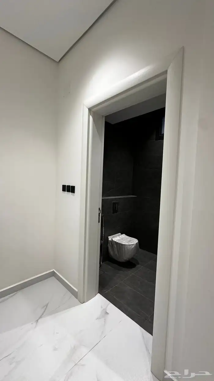 للبيع فلل بحي الحزم 5