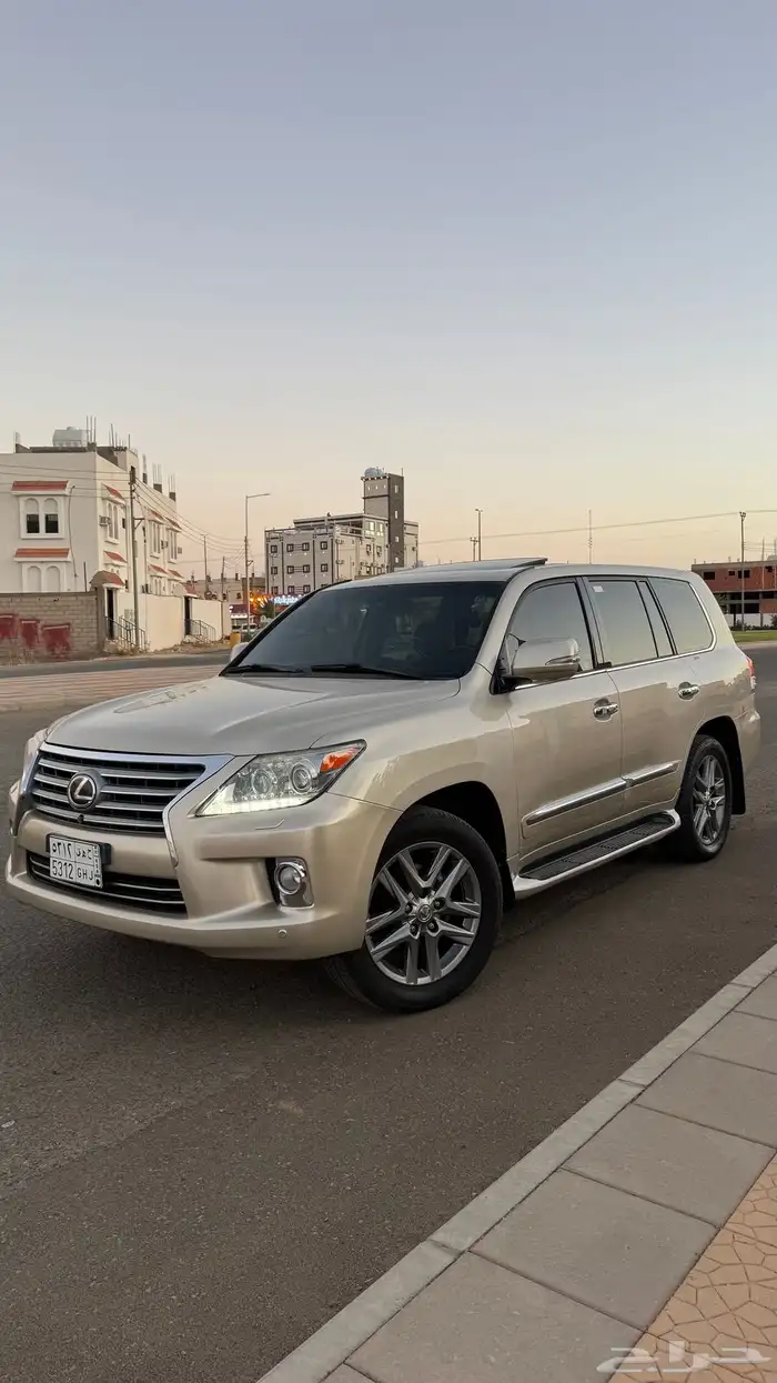 جيب لكزس 570 LX 1