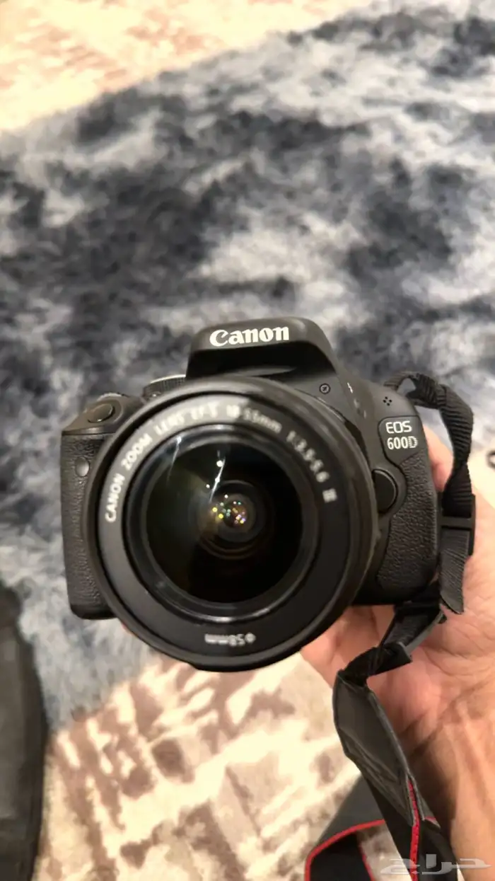 كاميرا كانون 1