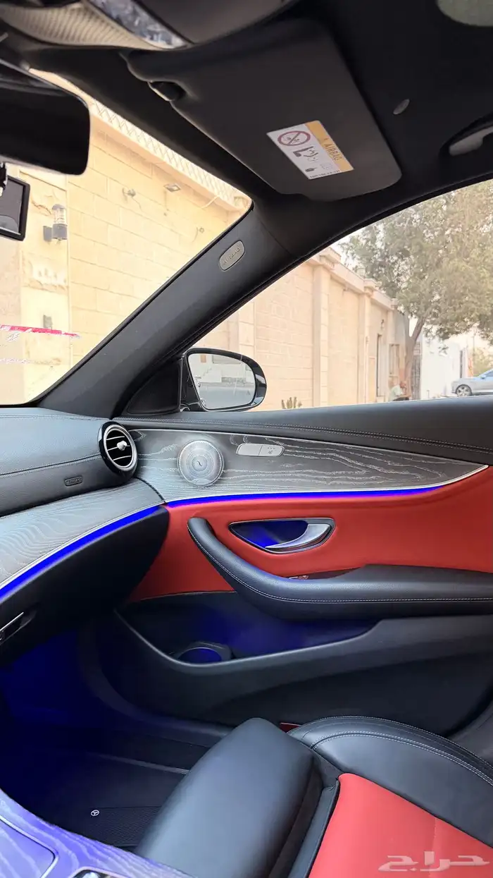 مرسيدس E350 AMG 2021 ( بنزين ) بحالة الوكالة 21