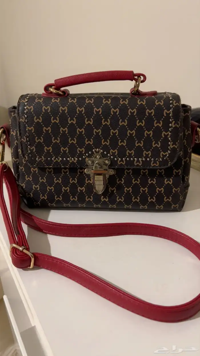 شنطة من ميلانو 0