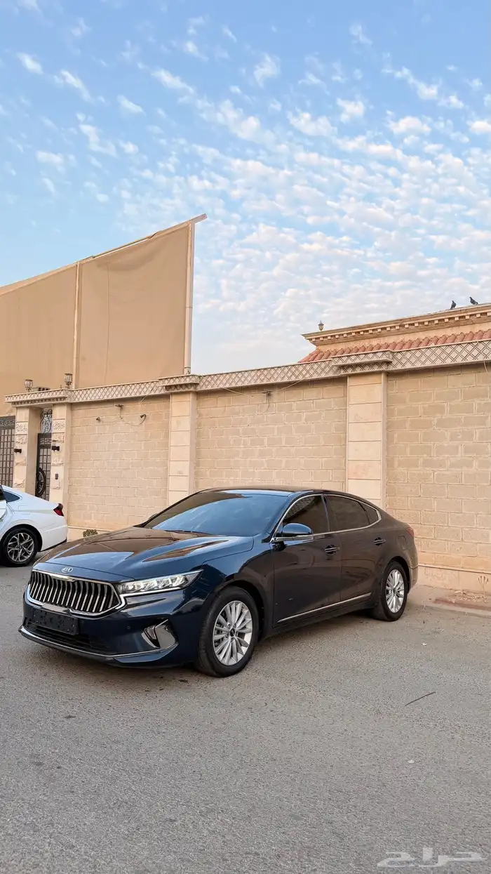 كادينزا 2020 ( بنزين 4V ) نص فل بحالة الوكالة 4