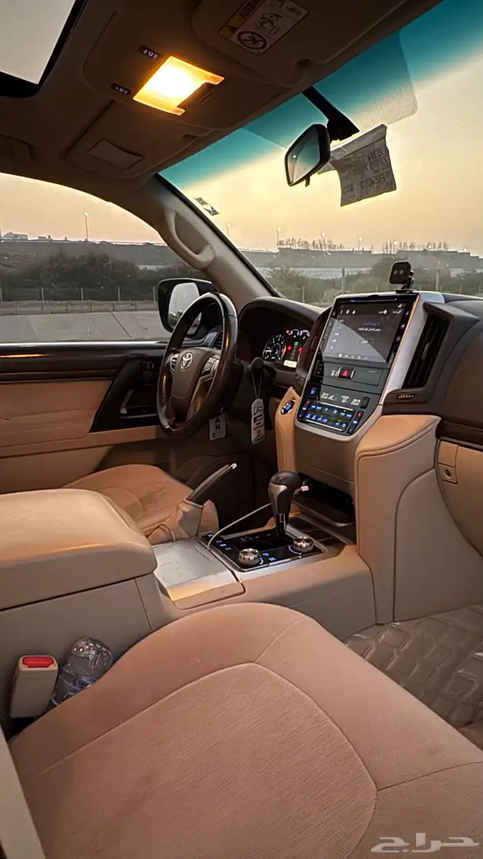 لاندكروزر ديزل 2020 9