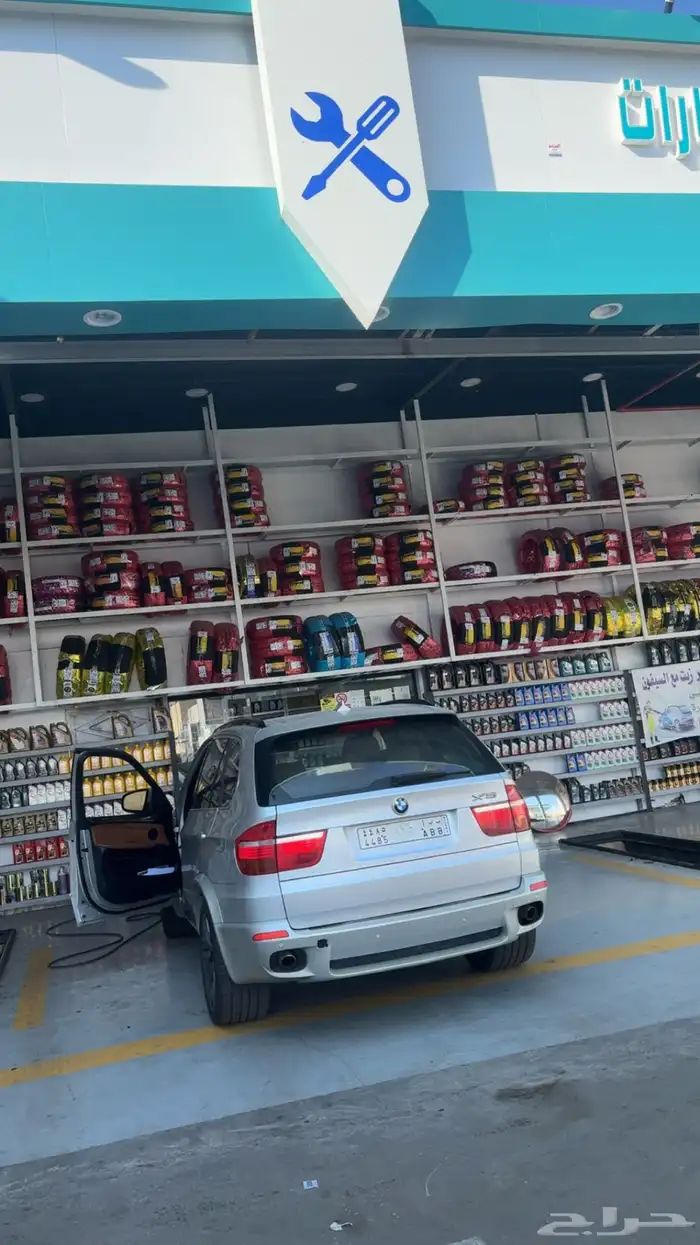 بي ام دبليو 2010 0