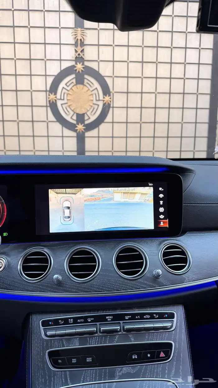 مرسيدس E350 AMG 2021 ( بنزين ) بحالة الوكالة 19