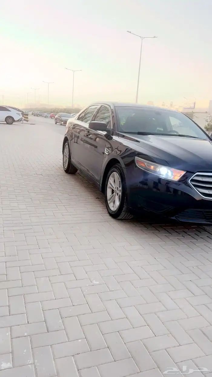 فورد تورس مديل 2014 نظيف 5