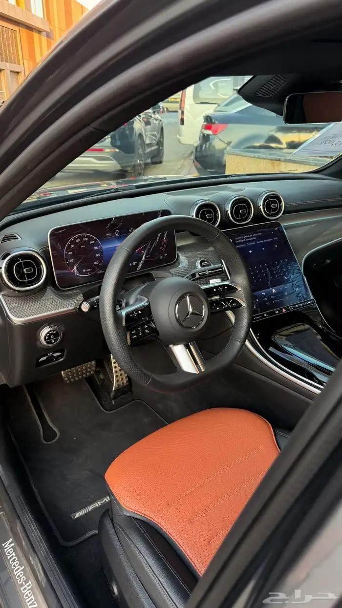 مرسيدس c200 شبه زيرو 2024 9