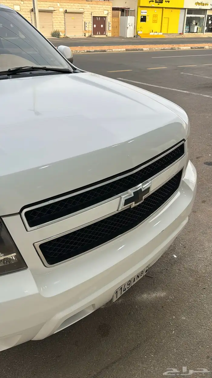 للبيع  شيفروليه تاهو 2007 LTZ   اللون أبيض   دبل 27