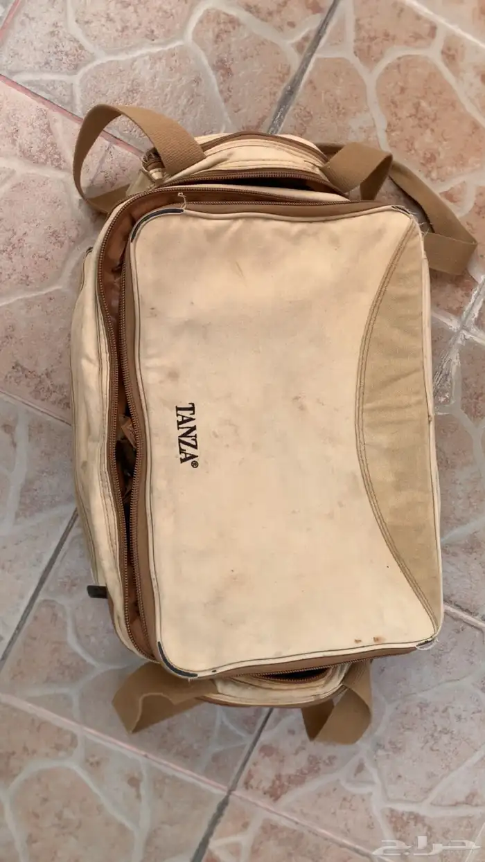 للبيع شنطه عزبه كبيره 0